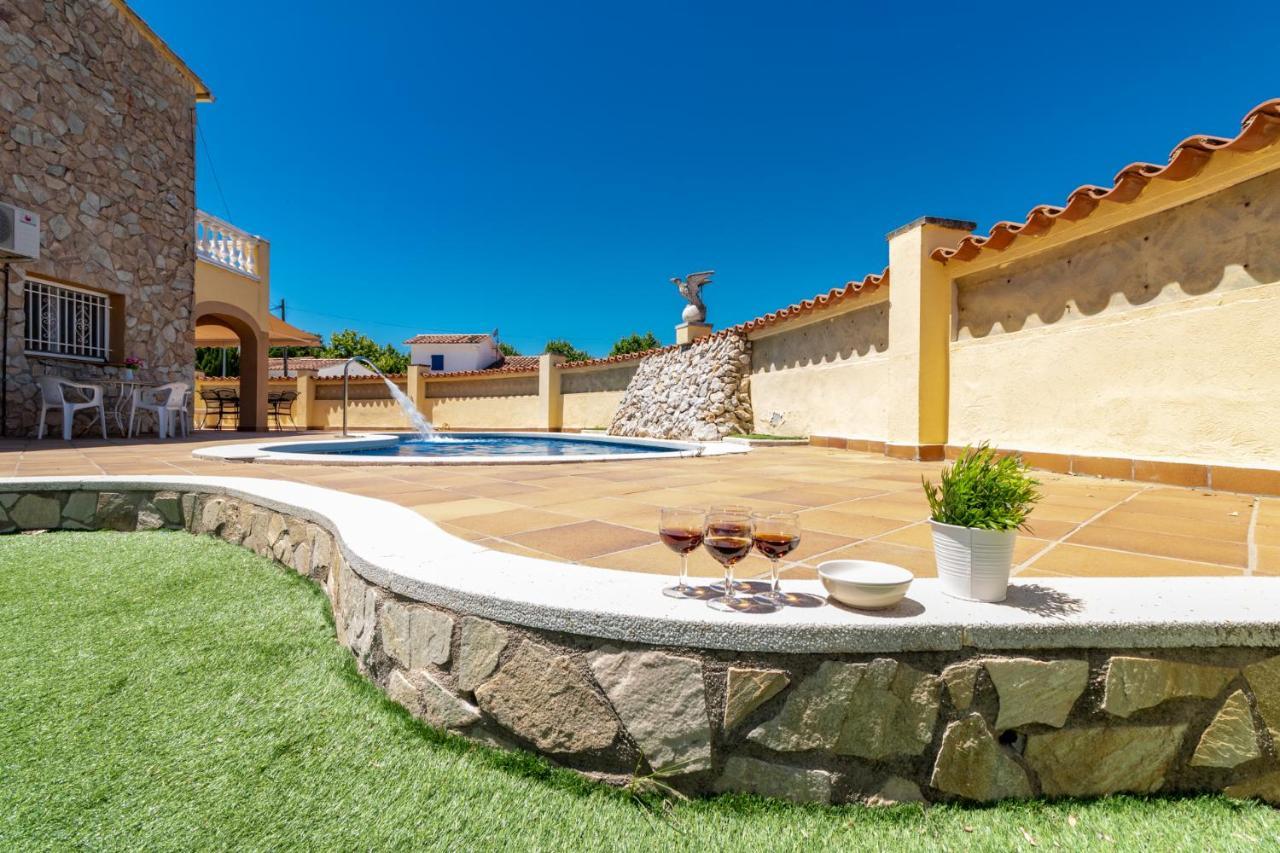 Goldhome - Carlit - Casa 9 Habitaciones, Piscina Privada, Sala De Juegos Empuriabrava Exterior foto